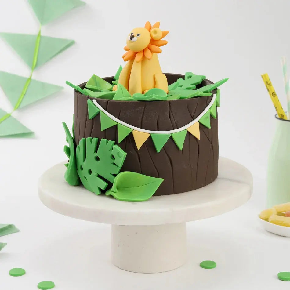 Jungle Themed First Birthday Cake – Cookies and Cravings and Calories, Oh  My…