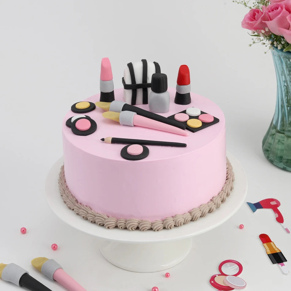 Makeup Theme Cake Thekkekara's Hot Oven Bakers